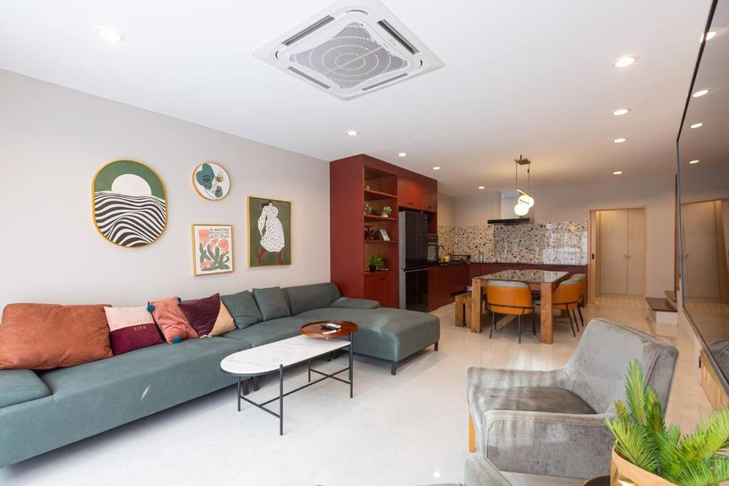 Cozy House 3 Bedrooms Semesterbostad *